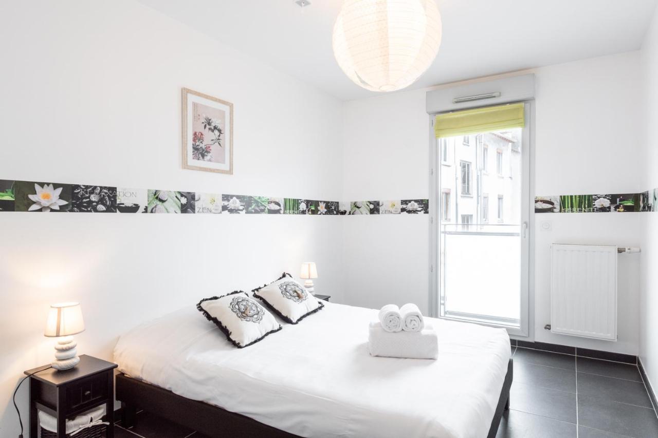 Le 7 De Coeur - Grand T4 Avec Balcon Lyon Exterior photo